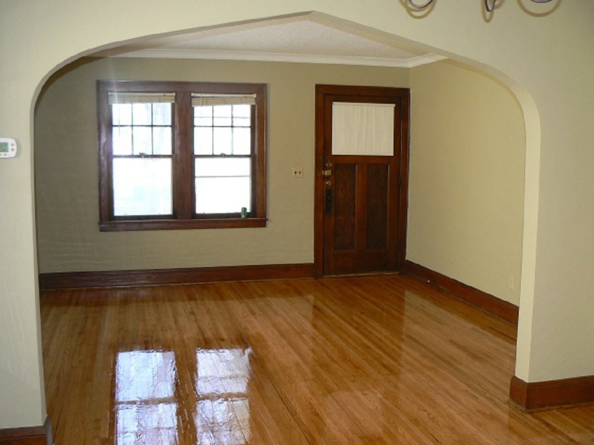 3212 19th Avenue South - Photo 2 of 7