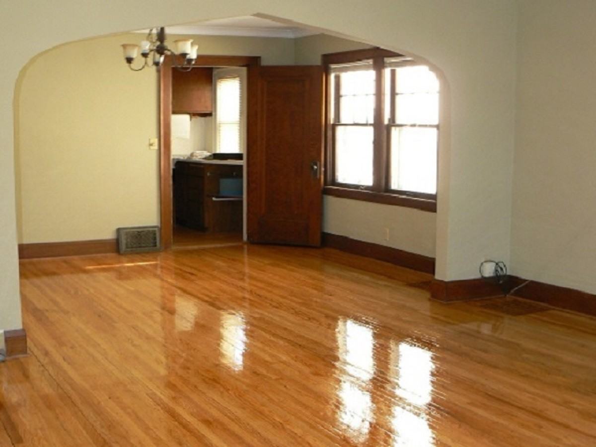 3212 19th Avenue South - Photo 3 of 7