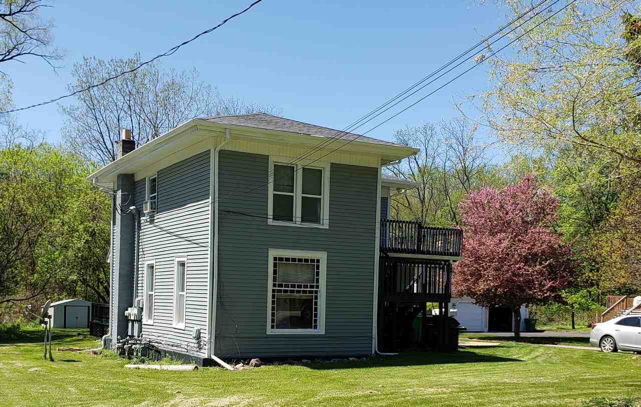 329 N Broadway St #C - Photo 2 of 18