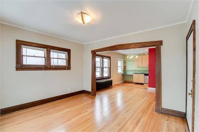 3640 Columbus Ave #4 - Photo 7 of 12