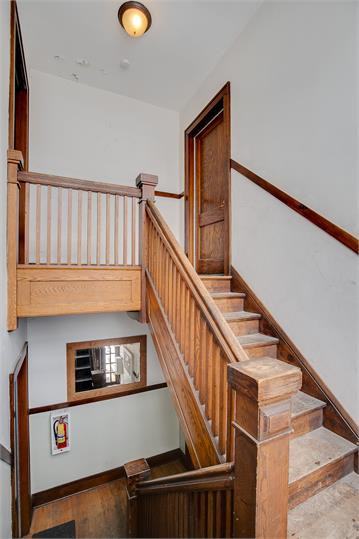 3640 Columbus Ave #4 - Photo 2 of 12