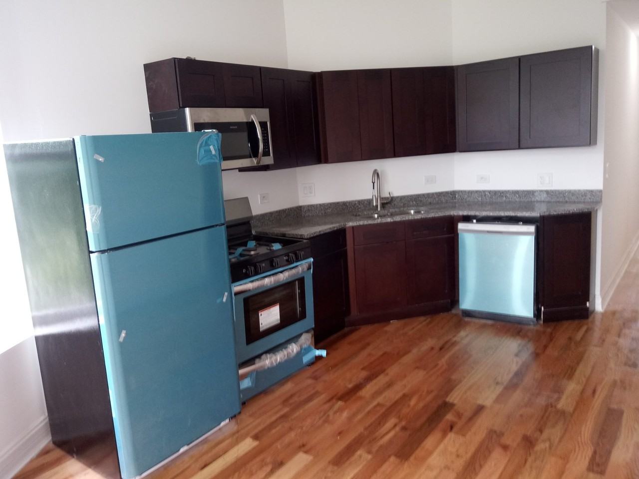 5149 S Prairie Ave #5149-3S - Photo 2 of 7