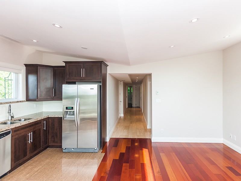 640 Davenport Rd - Photo 3 of 13