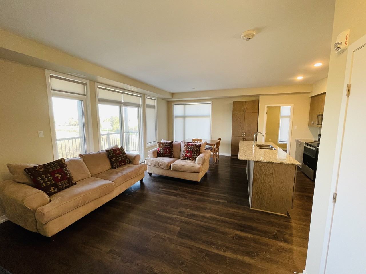 207 Citiplace Dr Unit H - Photo 2 of 11