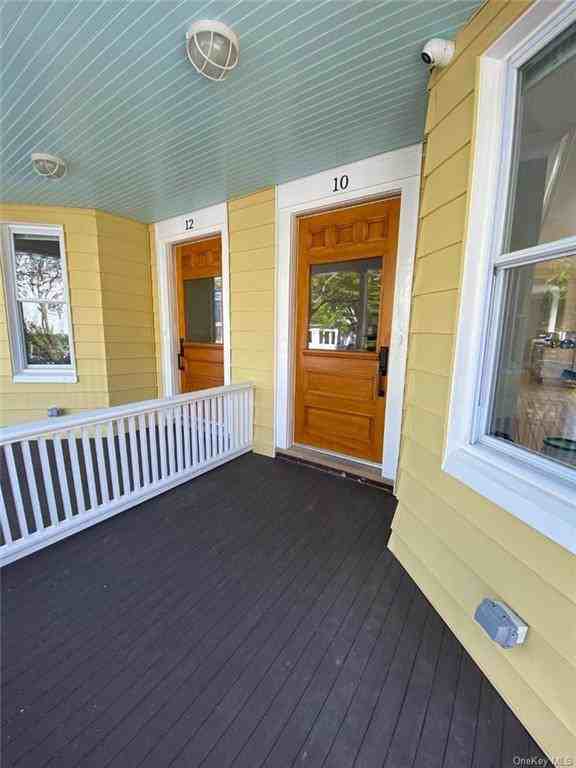 10 N Dutcher St - Photo 2 of 31