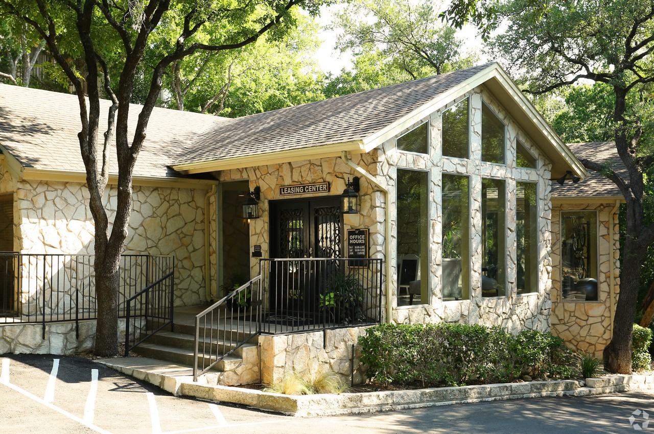 Waters at Barton Creek Apartments 2611 Bee Caves Rd, West Lake Hills