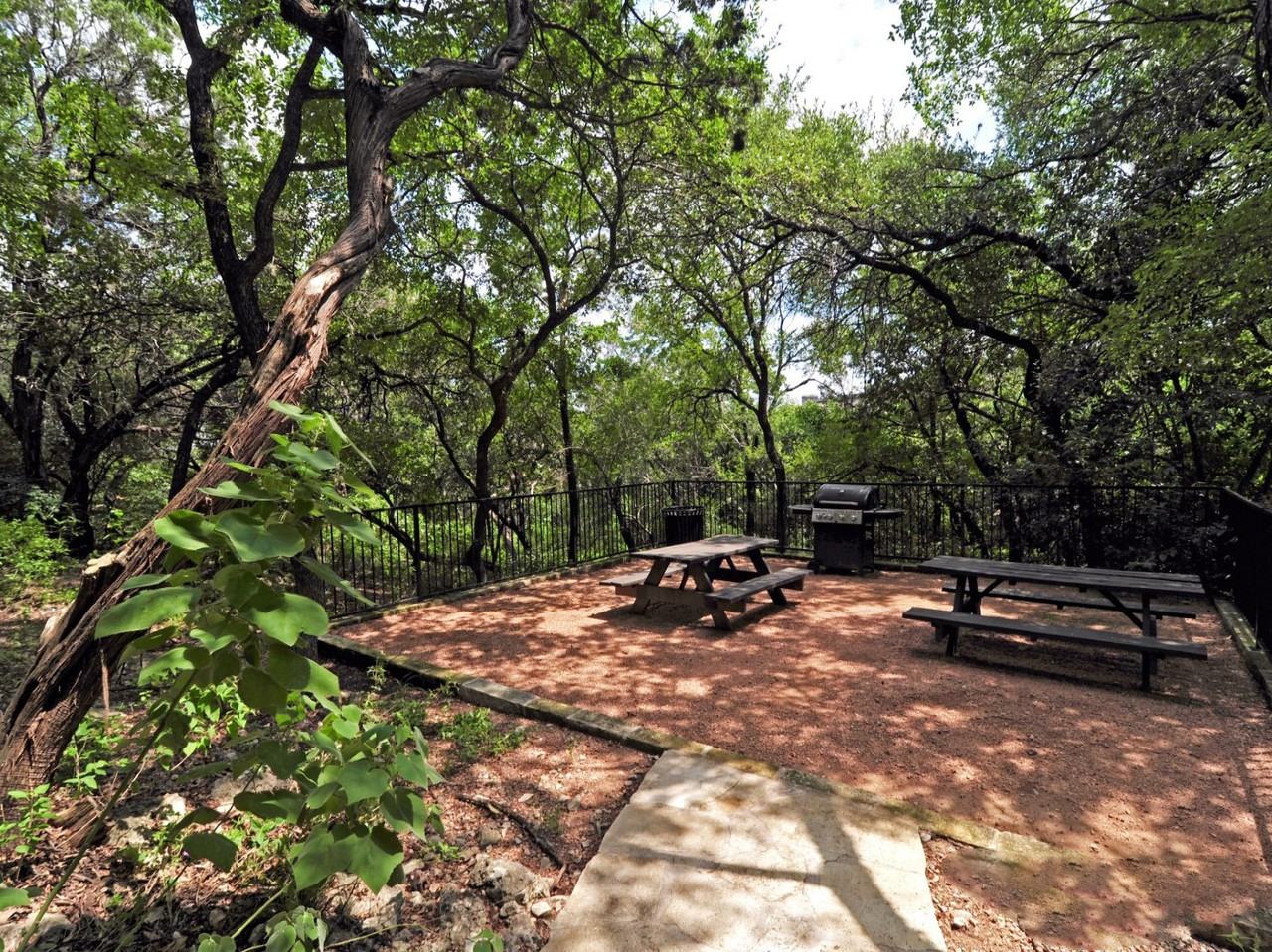 z-Waters at Barton Creek - Photo 5 of 21