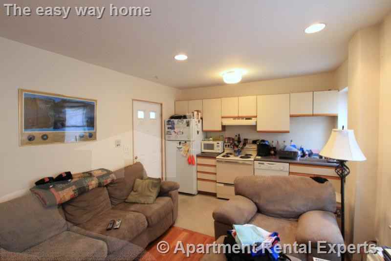 43 Ivaloo St #8 - Photo 4 of 12