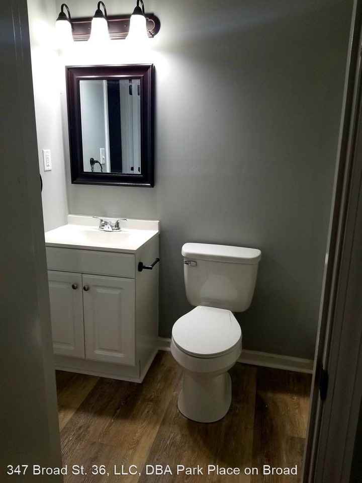 347 Broad Street - Photo 2 of 4