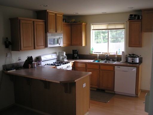 337 Helen St - Photo 2 of 13