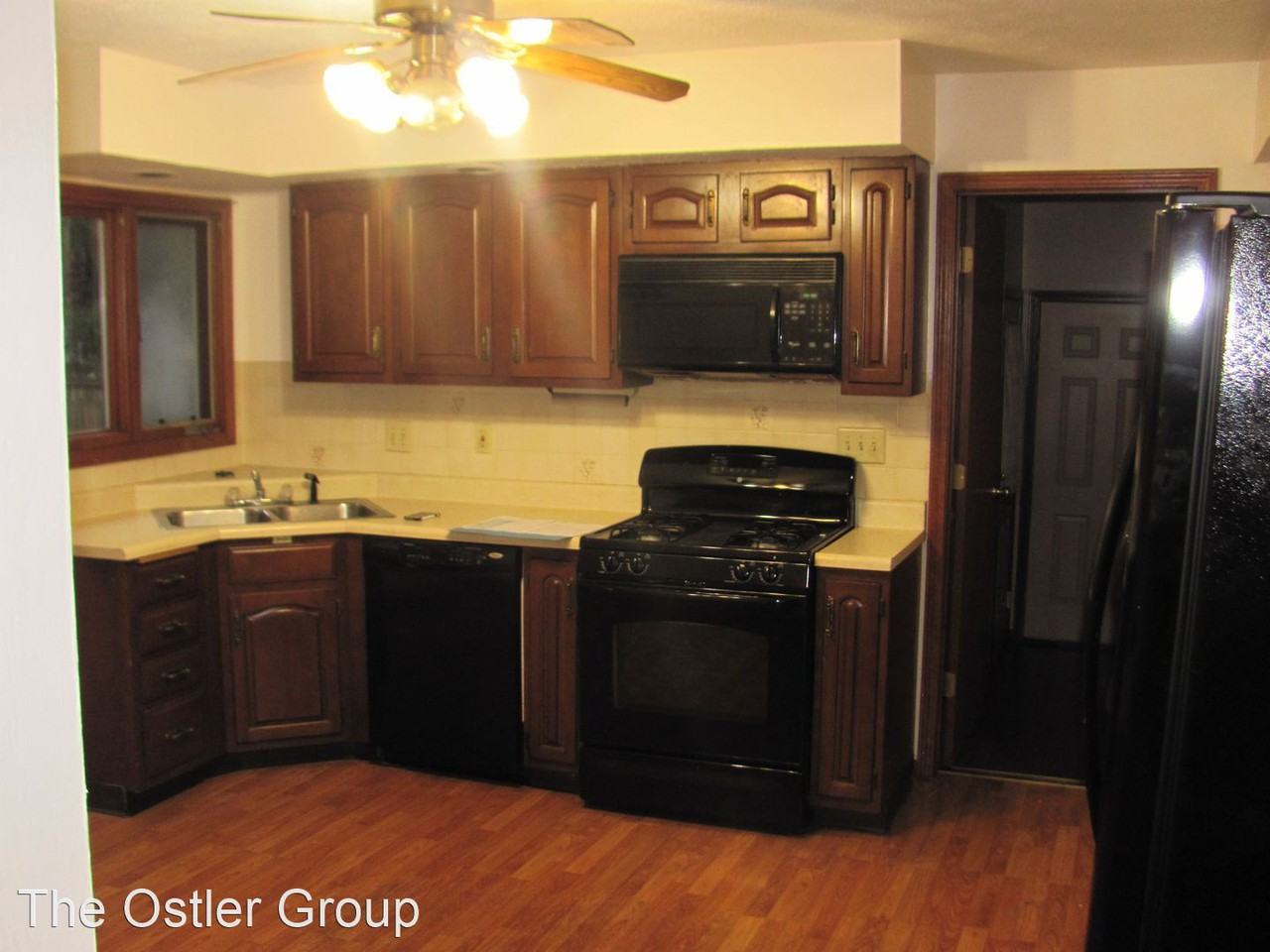 4021 Ritterskamp Ct - Photo 3 of 8