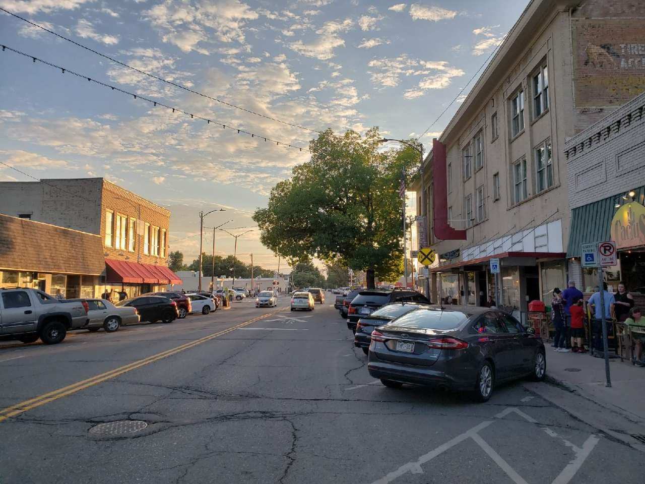 111 E 4Th St - Photo 4 of 17