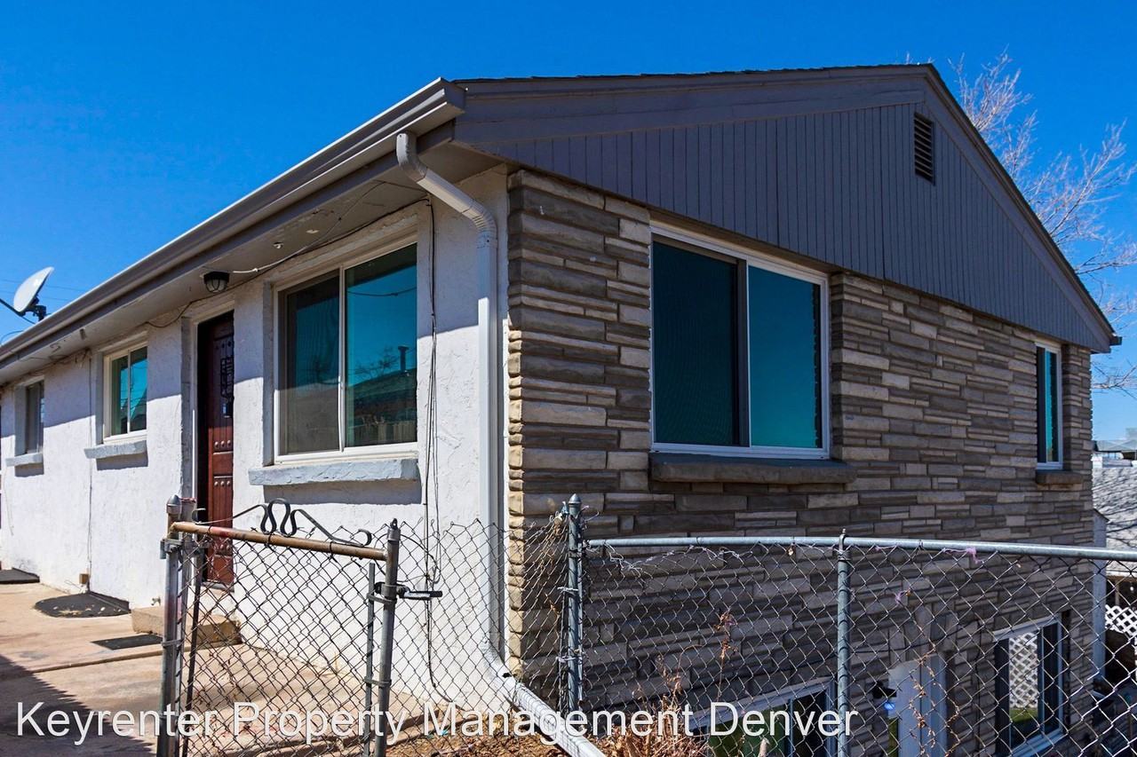 3825 S King St - Photo 3 of 34