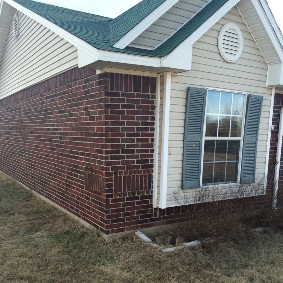 921 Sleepy Hollow Ct - Photo 3 of 25