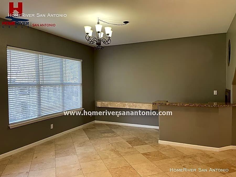 630 Ira Lee Rd - Photo 3 of 10
