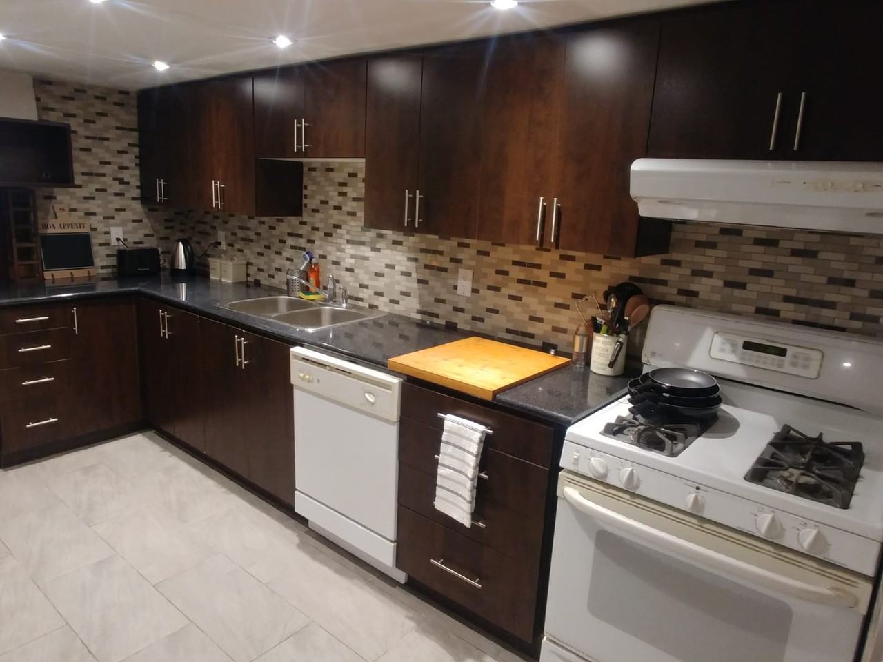 53 Laughton Avenue - Photo 3 of 5