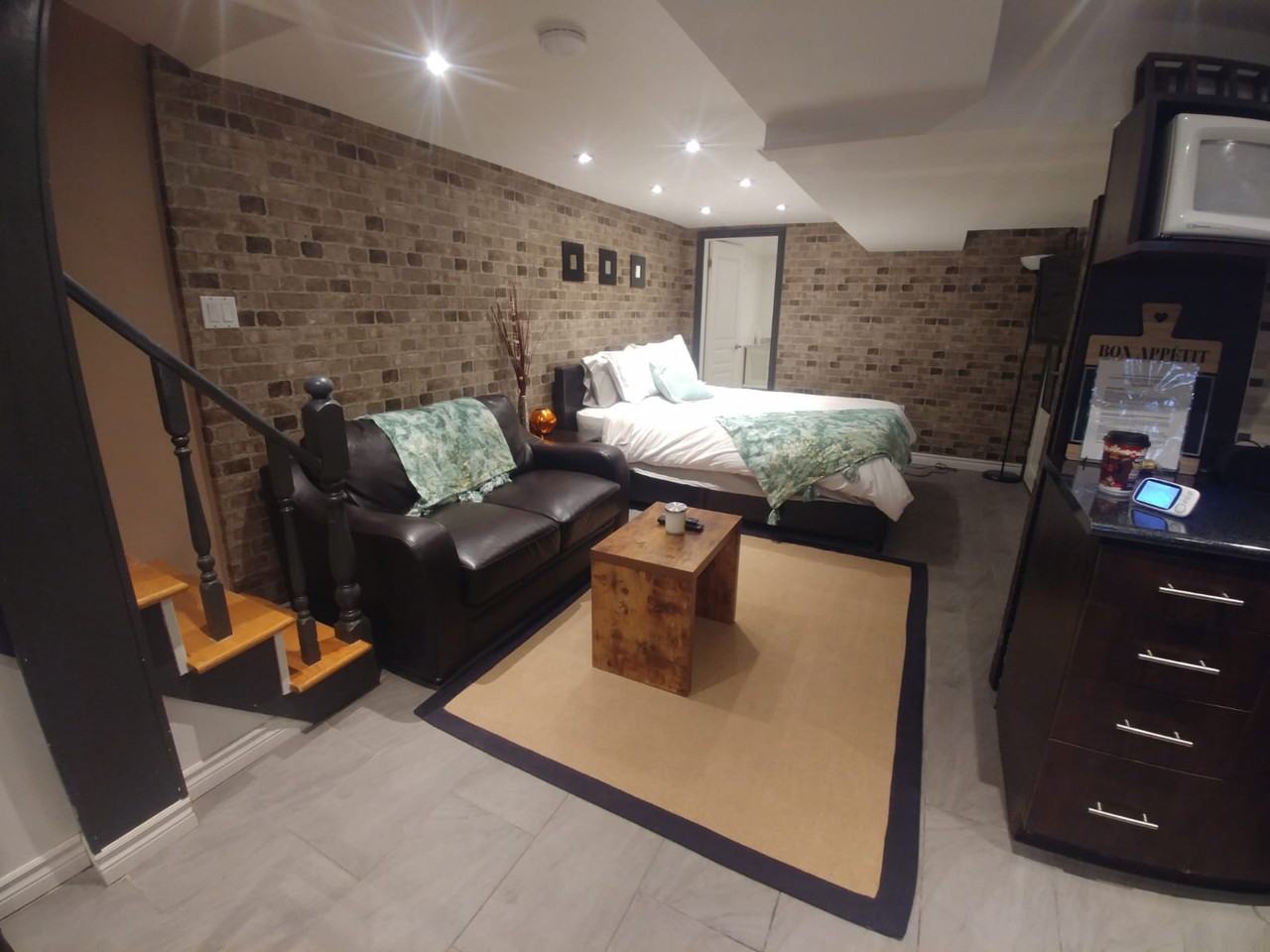 Symington Ave & Davenport Rd