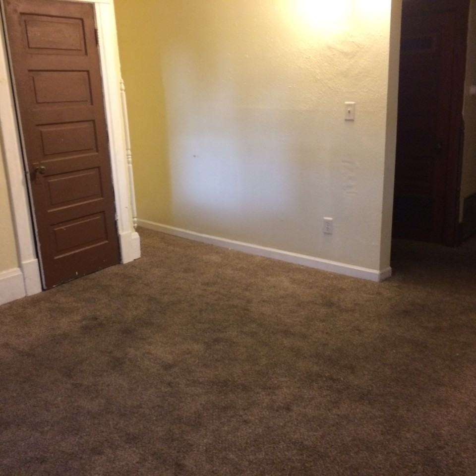 122 Leland Ave #3 - Photo 4 of 24