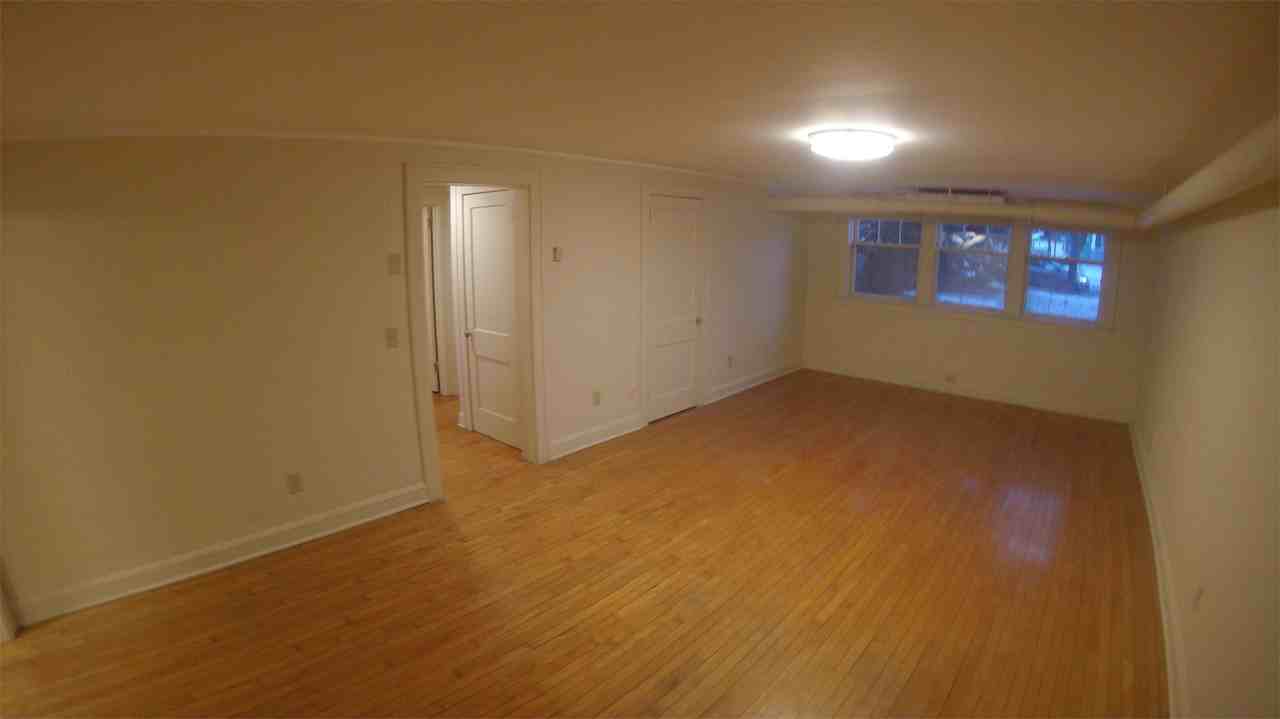 2062 Marshall AvenueApt A #A - Photo 4 of 12