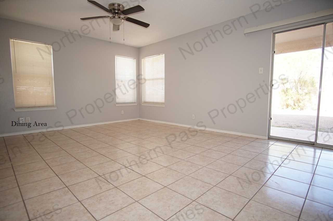 11213 William McCool Street - Photo 3 of 19