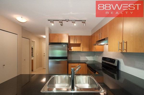 1633 Mackay Avenue #214 - Photo 4 of 22