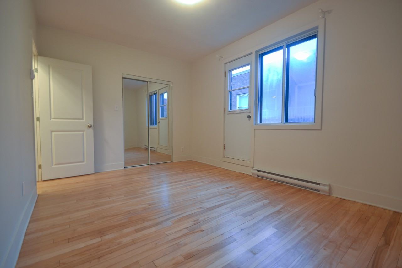 Linton - Photo 5 of 12