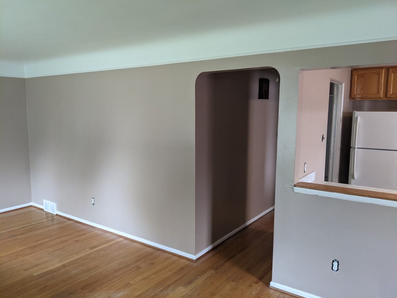 29714 Rosslyn Avenue - Photo 7 of 52