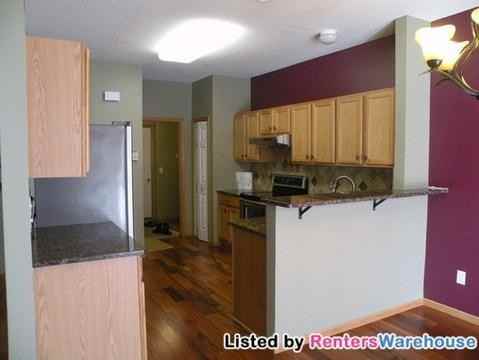 1107 Bergmann Dr - Photo 6 of 10