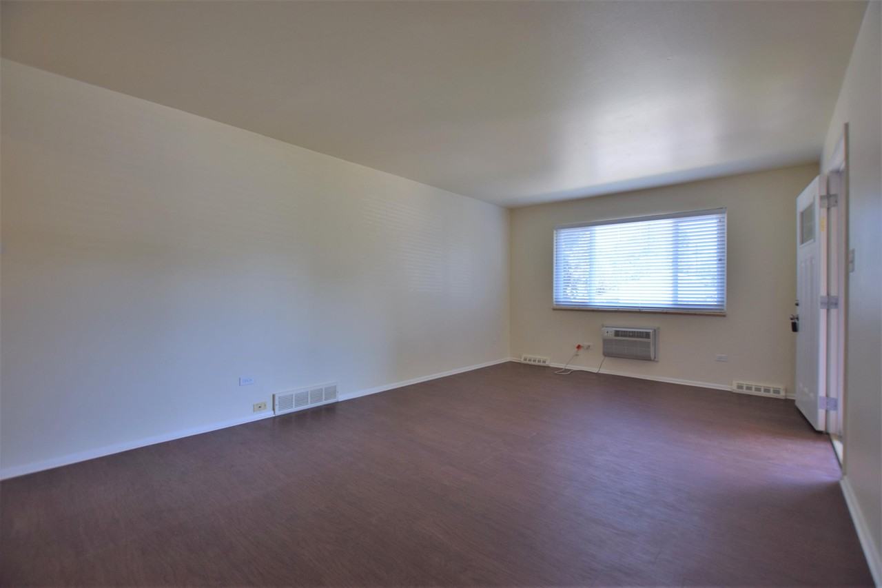 1885 S Clermont St #1885 - Photo 3 of 37