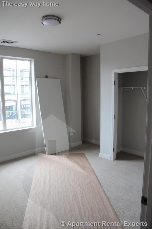 632 Massachusetts Ave #410 - Photo 2 of 14