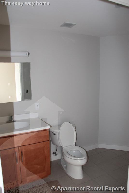 632 Massachusetts Ave #410 - Photo 7 of 14