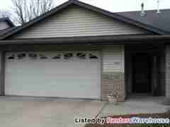 2207 Green Dr - Photo 2 of 14