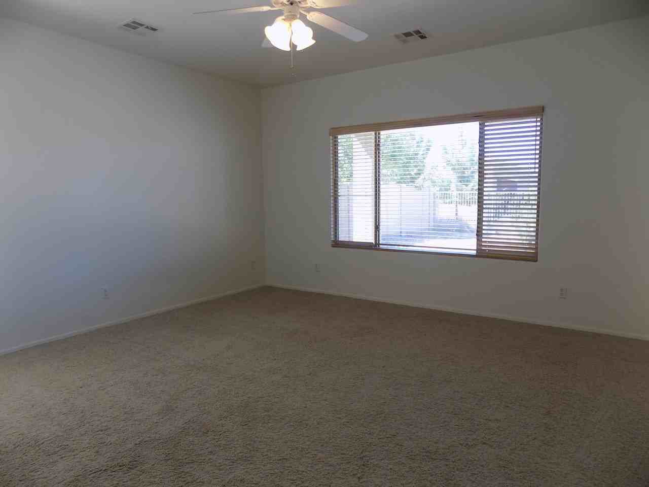 5116 W Fawn Dr - Photo 3 of 20