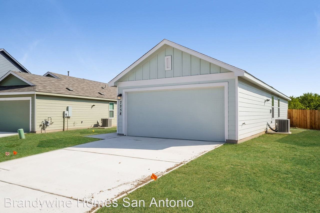 7214 Winding Fence San Antonio Tx 744 3 Bedroom House For Rent For 1 495 Month Zumper