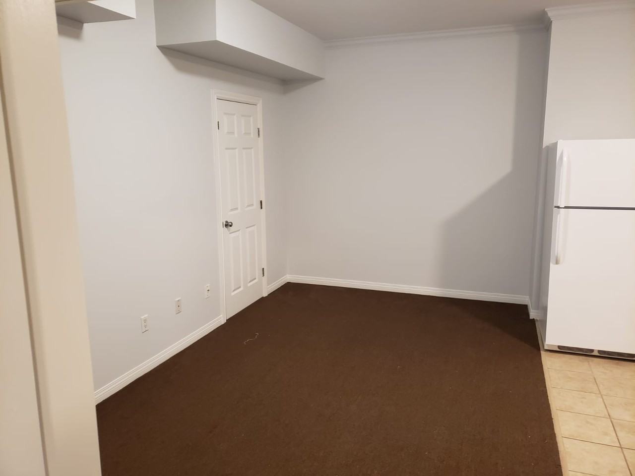 17105 Greenway Drive - Photo 2 of 7