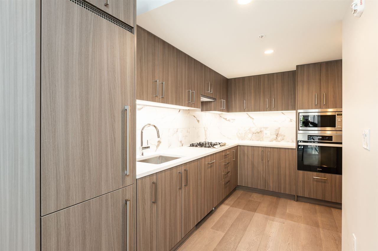 528 West King Edward Avenue #104 - Photo 2 of 20