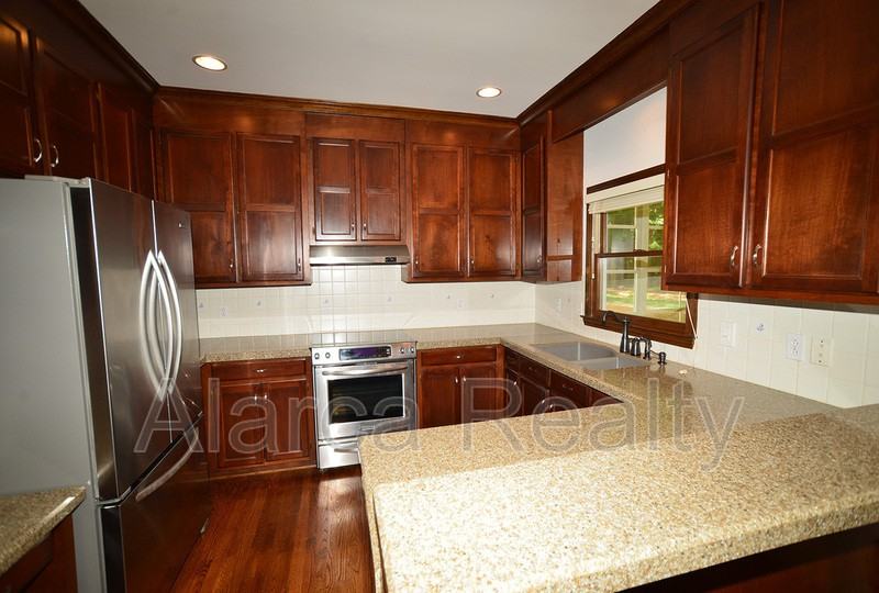 2629 Landing View Ln - Photo 3 of 18