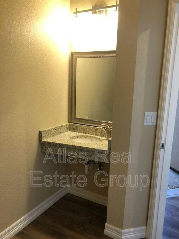 755 Brambleberry Hts - Photo 2 of 29