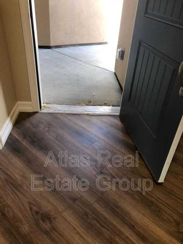 755 Brambleberry Hts - Photo 3 of 29