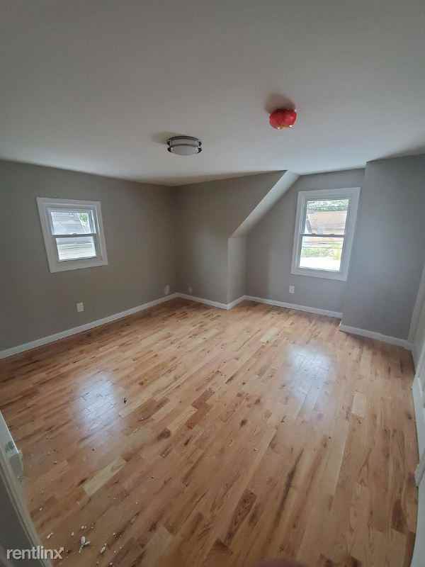 519 519 Nun St 1B - Photo 3 of 7