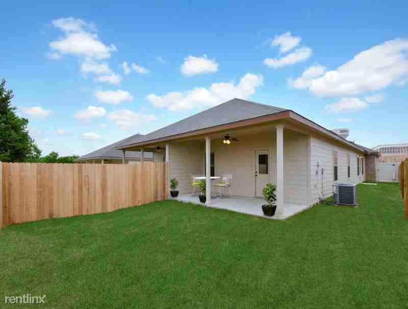 1509 Lucille St - Photo 2 of 4