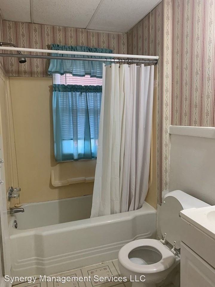 918 - 920 Mulberry Ave - Photo 2 of 8