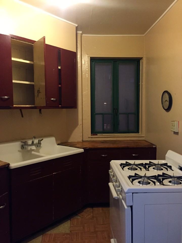 1650 Metropolitan Ave #5C - Photo 2 of 5