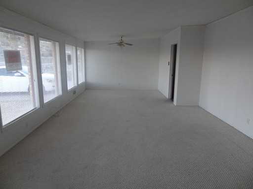 6415 Morningside Cir - Photo 2 of 24