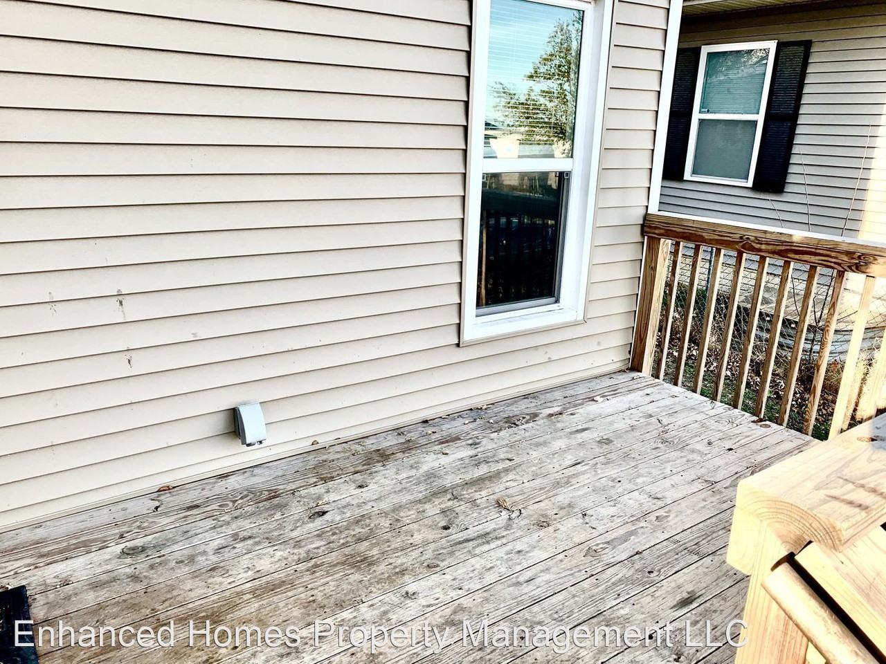 818 Charlotte St - Photo 2 of 15