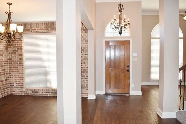 3508 Diamond Point Dr - Photo 2 of 27