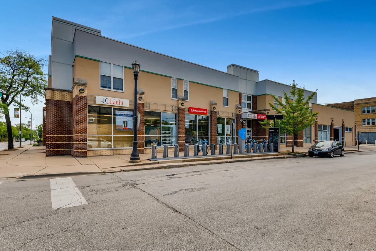 2538-2540 Green Bay Rd. - Photo 4 of 14