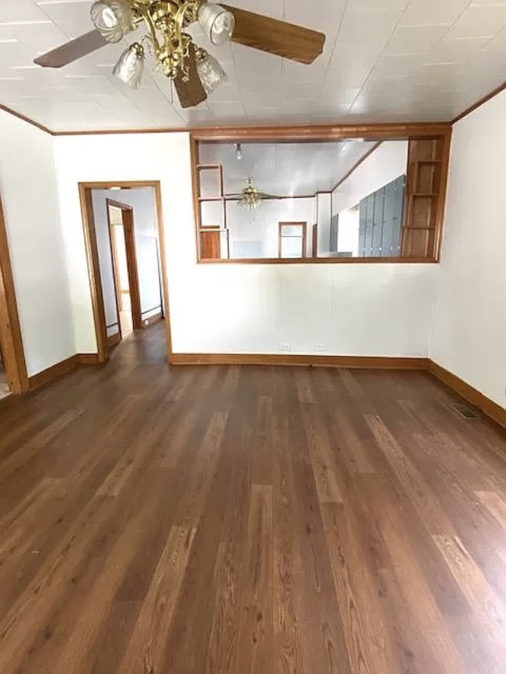 105 Gordon St - Photo 3 of 19