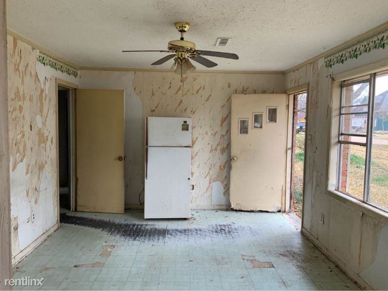 601 Thurman St - Photo 3 of 9