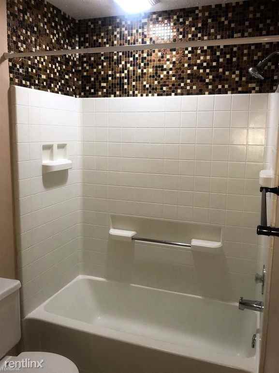 3613 Hilliard Station Rd - Photo 3 of 11